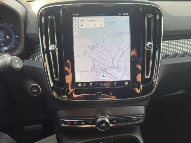 Volvo XC40 Dark Plus