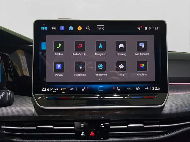 Volkswagen Golf 1.5 TSI Style Variant