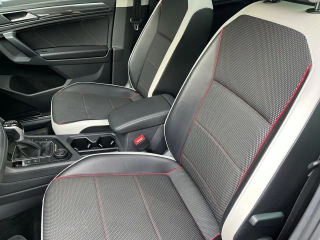 Volkswagen Tiguan 2.0 TDI 4Motion DSG Sport