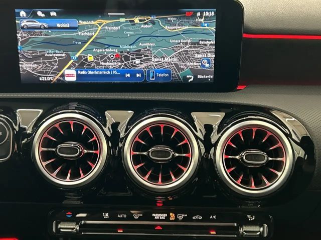 Mercedes-Benz A 180 AMG Line Hatchback