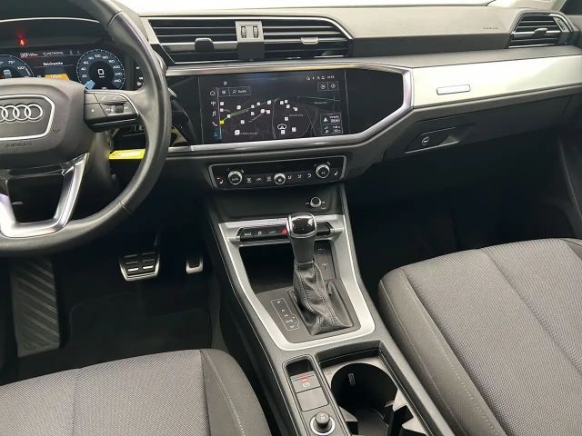 Audi Q3 45 e S tro*LED*Virtual*Navi+*
