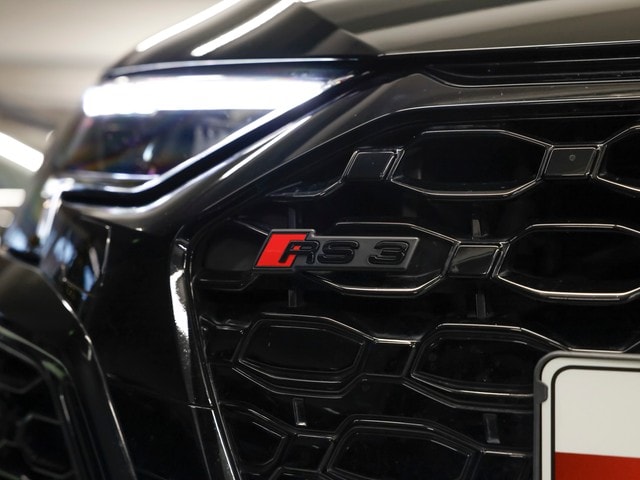 Audi RS3 Quattro S-Tronic Sedan
