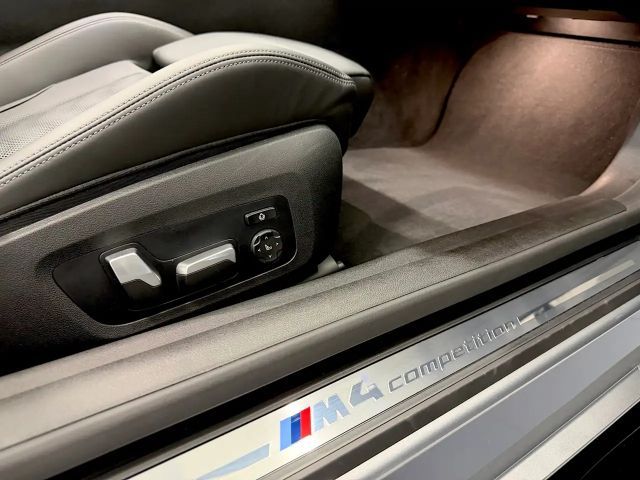 BMW M4 Cabrio Competition xDrive