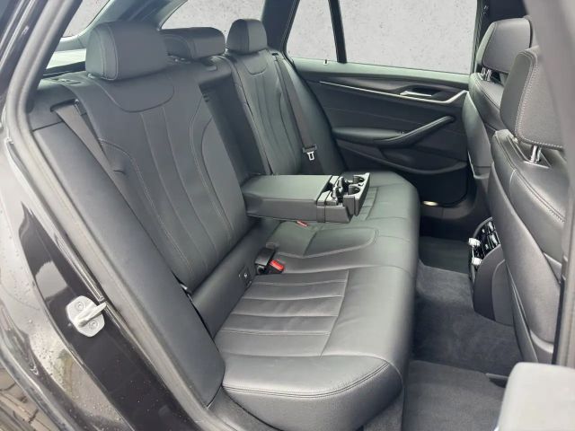 BMW 530 530i M-Sport xDrive