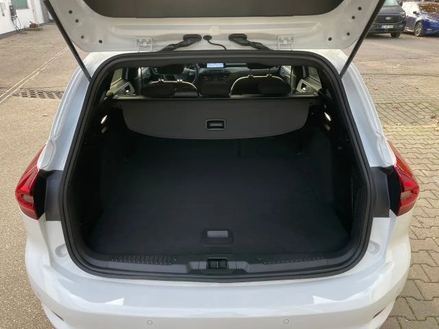 Ford Focus ST Line Style Wagon