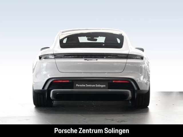 Porsche Taycan 4 Black Edition