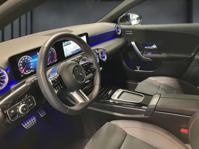 Mercedes-Benz A 200 AMG Line