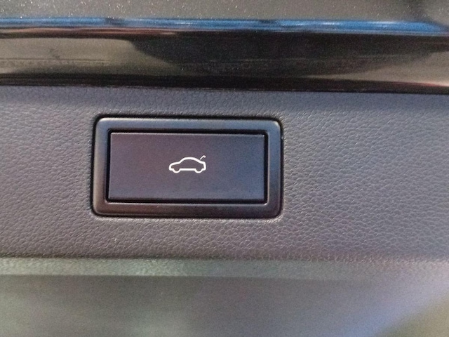 Skoda Kamiq KAMIQ Scoutline AHK-Vorb/Navi/LED/LichtAssist/Alu/