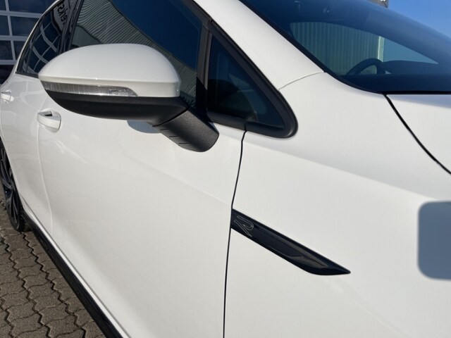 Volkswagen Golf 1.5 eTSI DSG Golf VIII