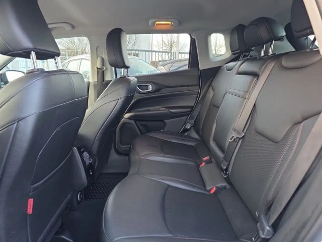 Jeep Compass 4x4 Hybrid Trailhawk