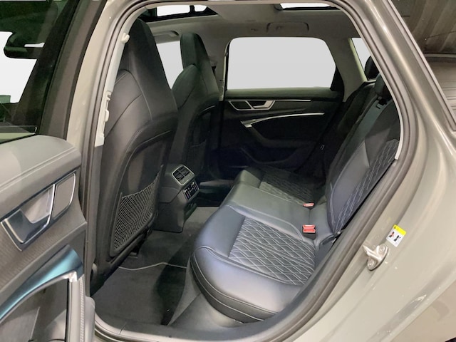 Audi S6 Avant Quattro