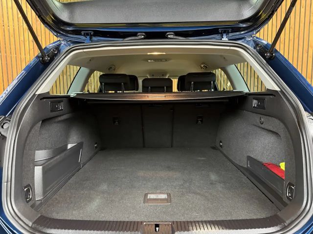 Volkswagen Passat DSG GTE Variant