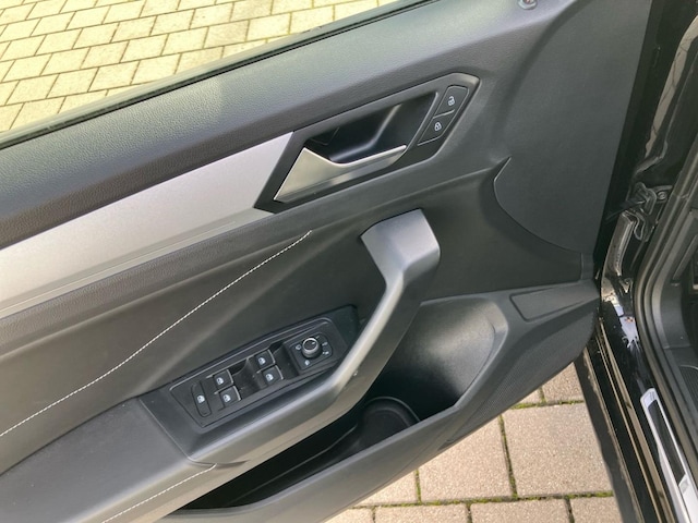 Volkswagen T-Roc 1.0 TSI