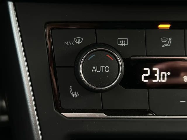 Volkswagen Polo TSI Active LED Climatronic ACC PDC SH LM