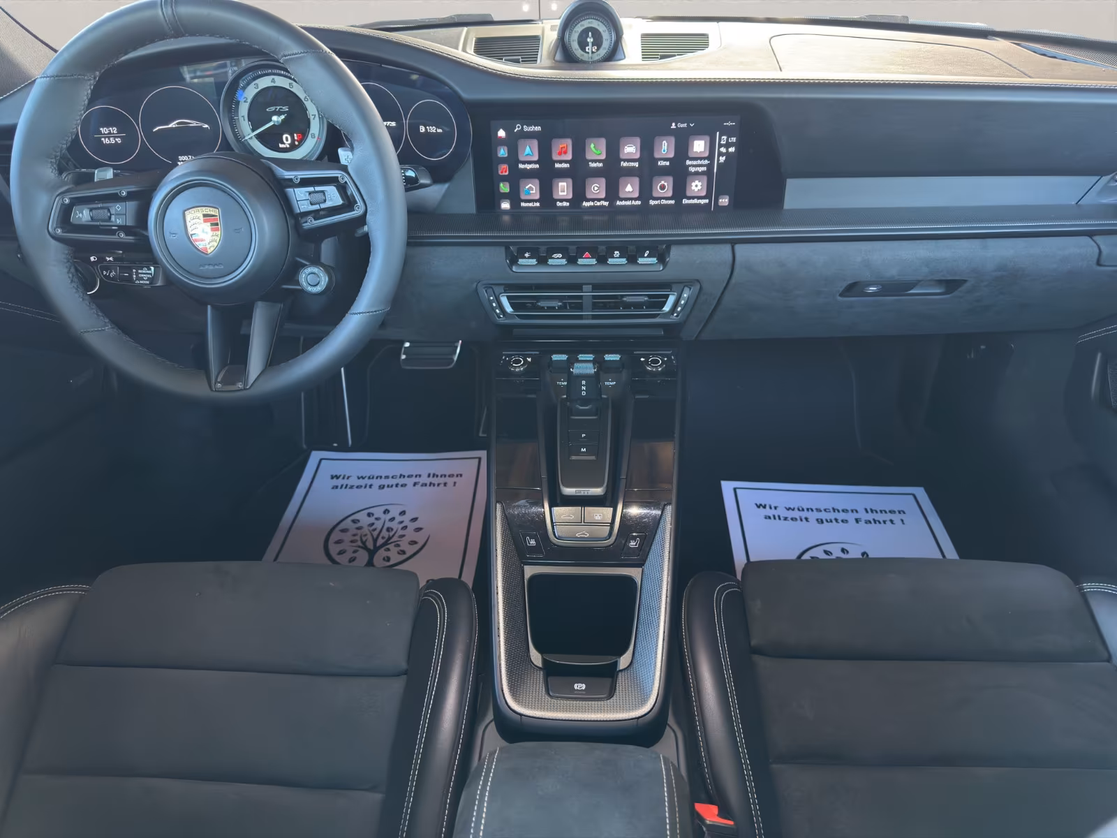 Porsche 911 992 Carrera GTS