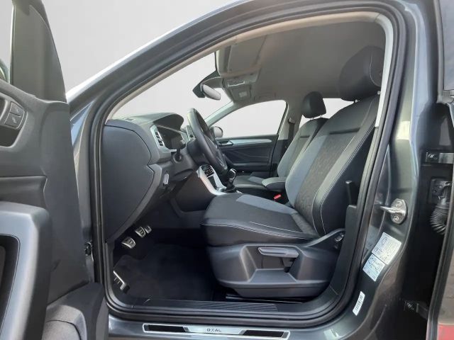Volkswagen T-Roc GOAL 1.0 l TSI ACC NAVI SHZ