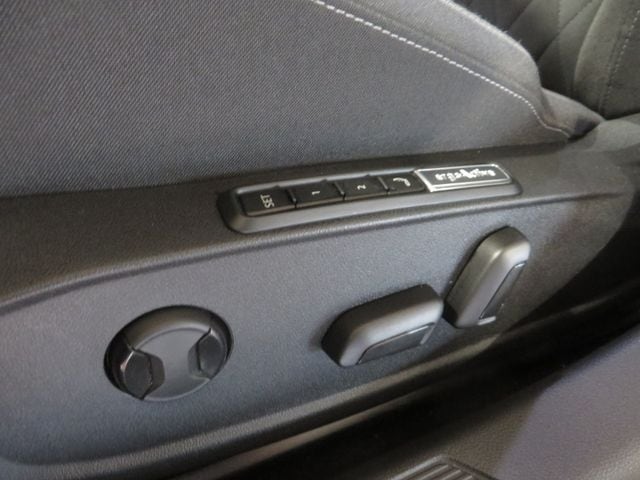 Volkswagen Golf 2.0 TDI Golf VIII Style Variant