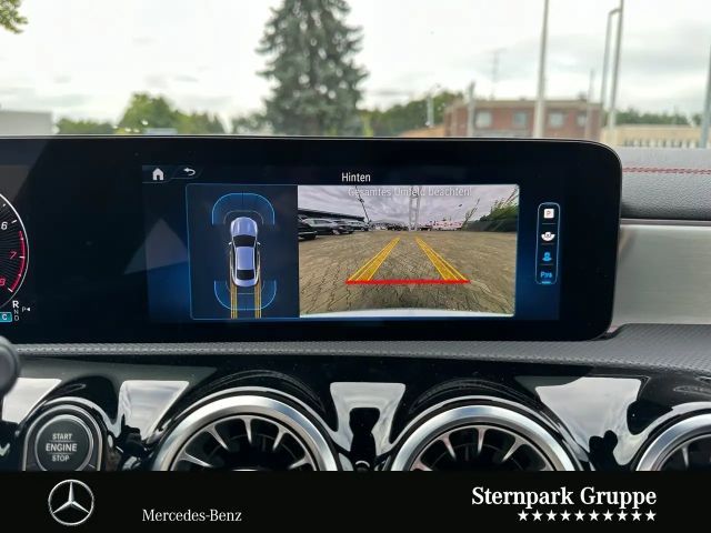 Mercedes-Benz CLA 200 AMG Line Coupé