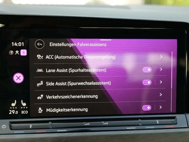 Volkswagen Golf DSG Style eHybrid