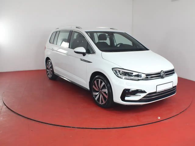 Volkswagen Touran DSG R-Line