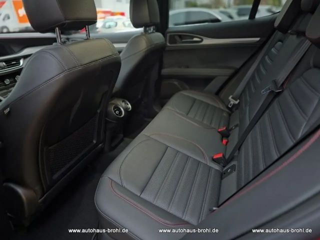 Alfa Romeo Stelvio Q4