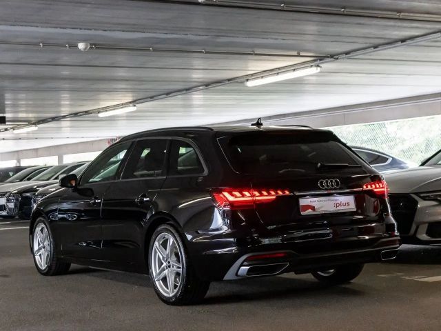 Audi A4 40 TFSI S-Line