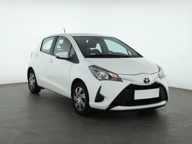 Toyota Yaris 1.0 VVT-i Comfort Hatchback