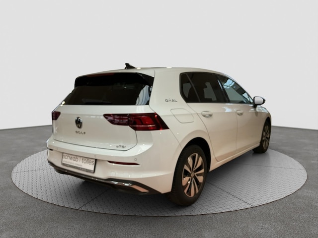 Volkswagen Golf 1.5 eTSI DSG Golf VIII