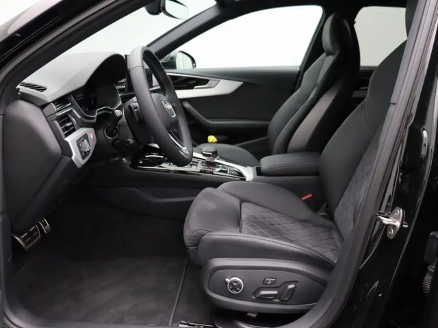 Audi A4 35 TFSI Avant S-Line
