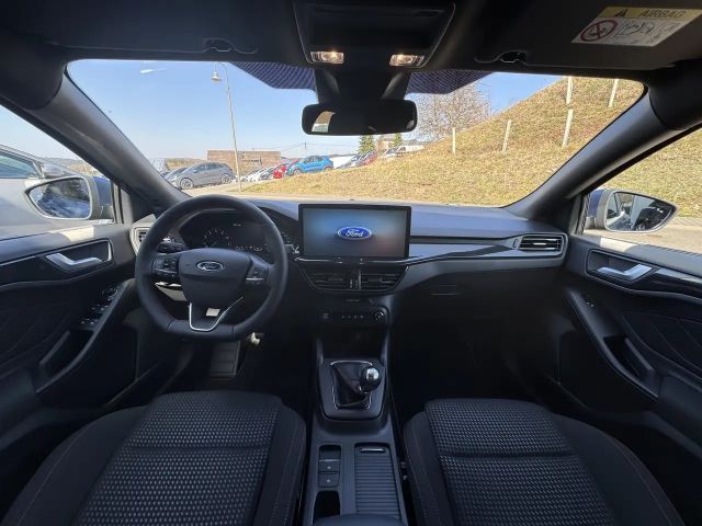 Ford Focus ST Line Wagon