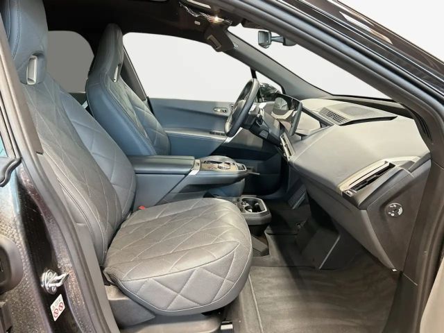 BMW iX xDrive40