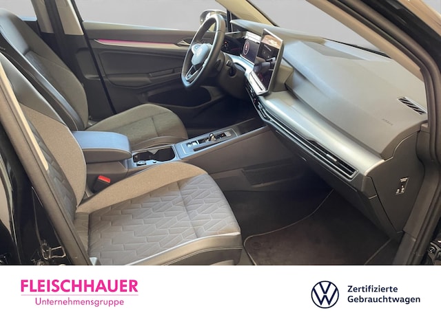 Volkswagen Golf 1.5 eTSI Golf VIII Life