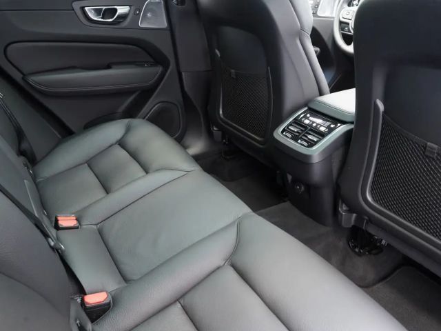 Volvo XC60 AWD Dark Ultimate