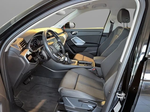Audi Q3 35 TFSI S-Line S-Tronic