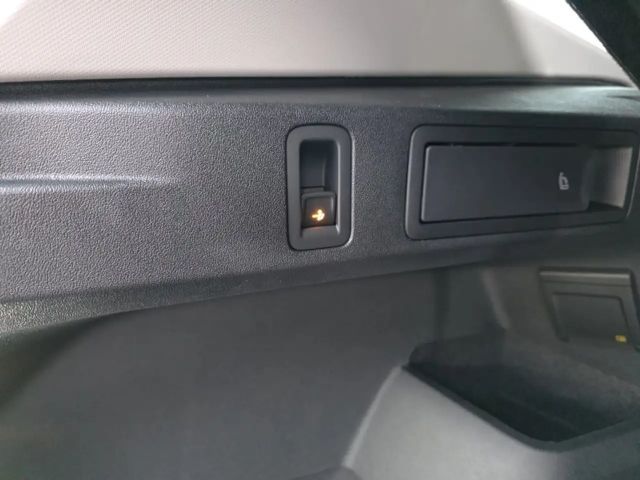 Volkswagen Tiguan 1.5 eTSI Plus