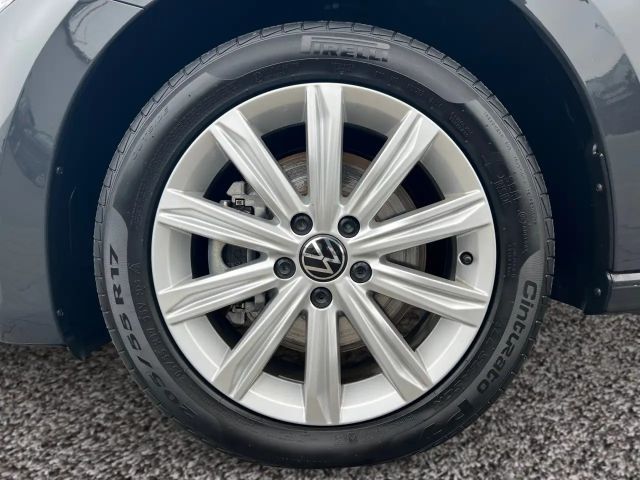 Volkswagen Touran DSG Highline