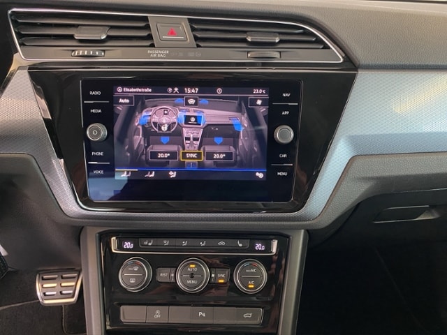 Volkswagen Touran 1.5 TSI DSG