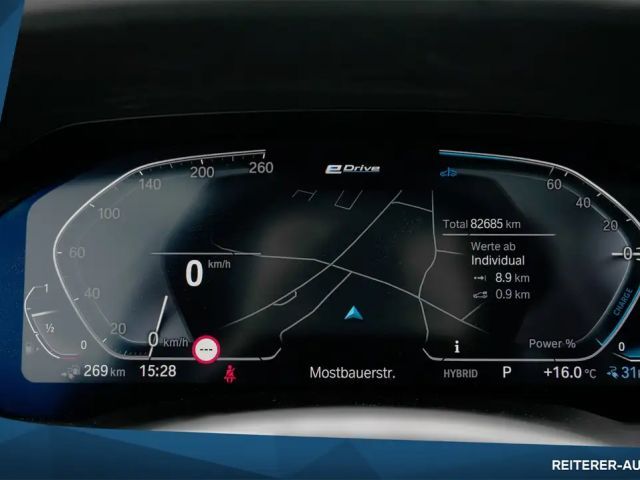 BMW 330 330e M-Sport xDrive