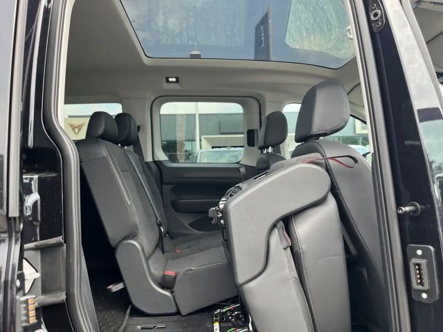 Volkswagen Caddy 2.0 TDI Combi DSG