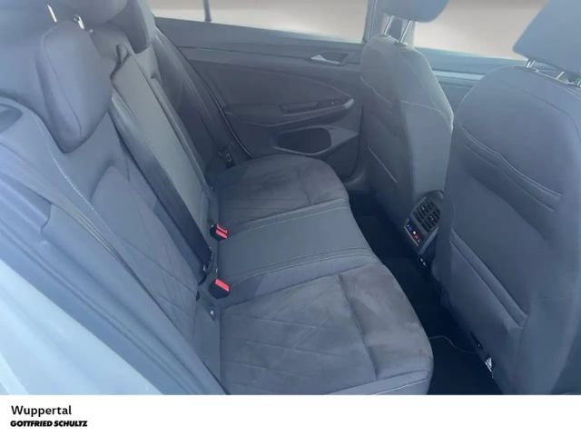 Volkswagen Golf 1.4 TSI DSG eHybrid