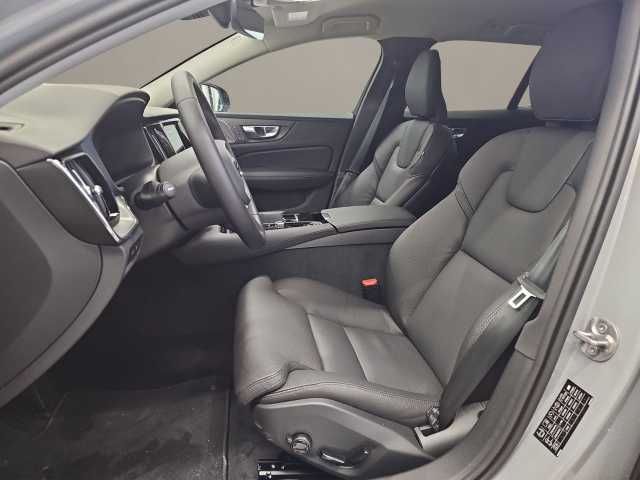 Volvo V60 Dark Plus T8