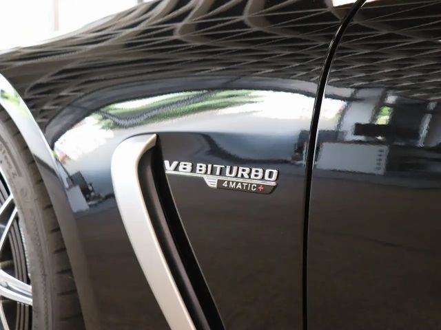 Mercedes-Benz AMG GT 4MATIC+ AMG Line Coupé