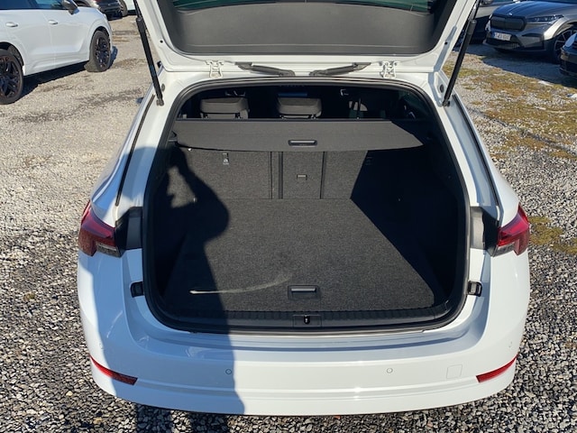 Skoda Octavia 1.5 TSI Ambition Combi