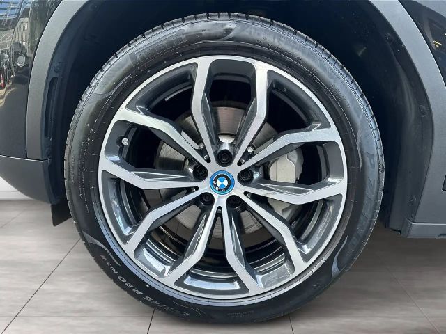 BMW X3 xDrive30e