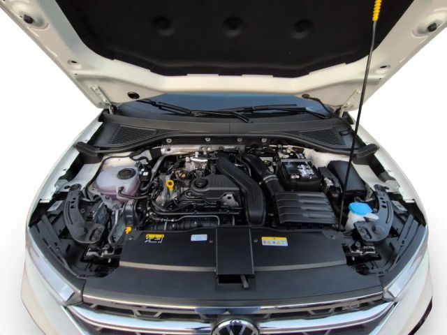 Volkswagen T-Roc 1.5 TSI DSG R-Line