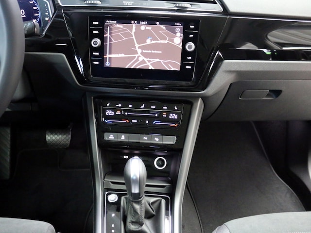 Volkswagen Touran 1.5 TSI DSG Highline