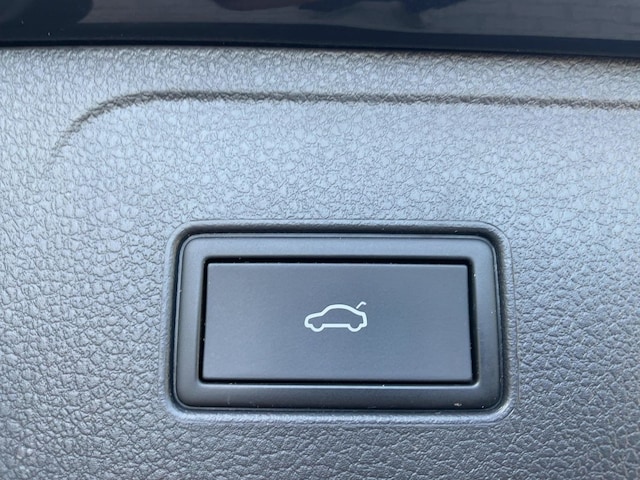 Volkswagen Passat 2.0 TDI Business DSG Variant