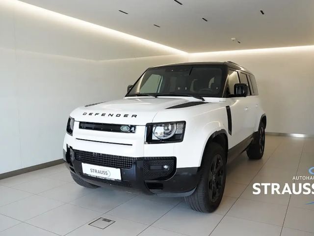 Land Rover Defender 110 D250 Dynamic SE
