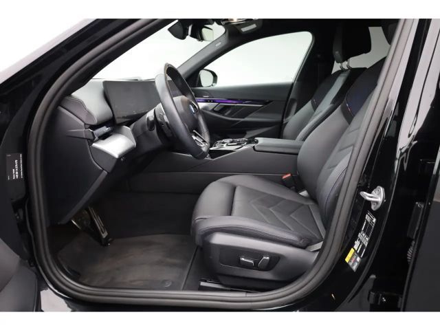 BMW i5 M-Sport Sedan eDrive40