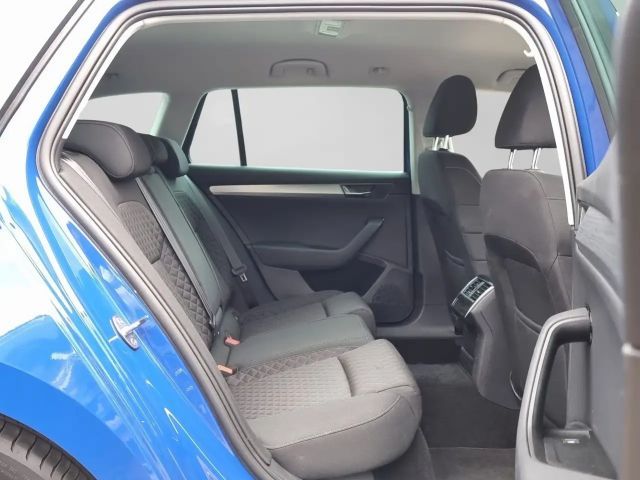 Skoda Superb Ambition Combi iV